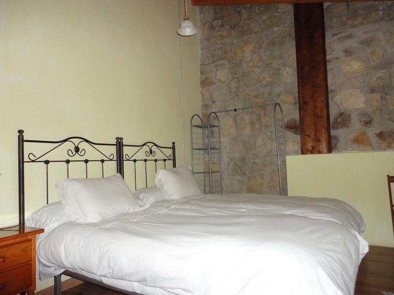 פראלחוס דה לאס טרוצ'אס Hotel Rural Los Quinones חדר תמונה